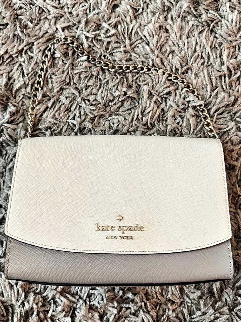 Kate Spade Chain Shoulder Bag in White & Gray Like New